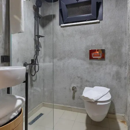 House Of Pirilti * Istanbulská provincie