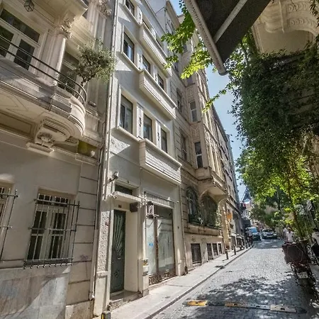Apartment House Of Pirilti
